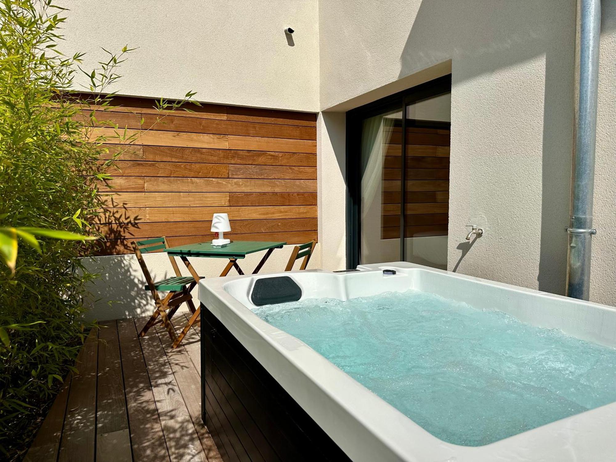 Les Vagues Hotel & Spa Аркашон Экстерьер фото